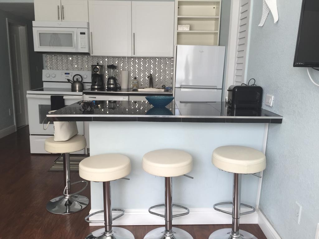 Sun Sand And Love - 1 Bed, 2 Bath Condo Miami Beach Exterior photo